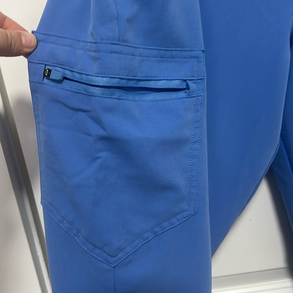 FIGS Women’s Zamora Jogger Scrub Pants with Drawstring Ceil Blue size L/P - Picture 6 of 9